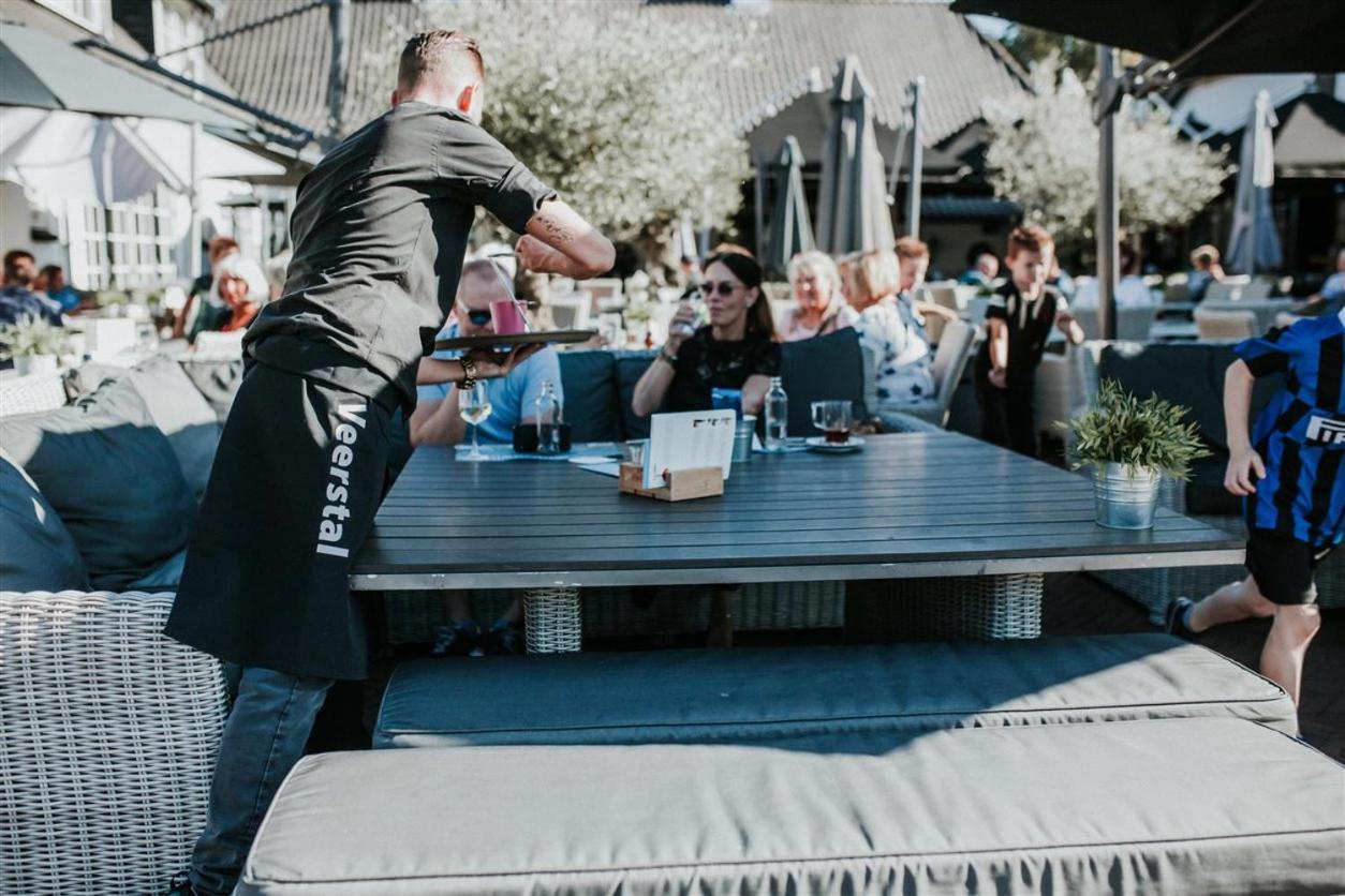 Recreatiepark Jachthaven De Veerstal Lathum - Luxe Chalet Zewnętrze zdjęcie