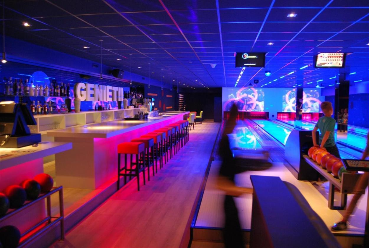 Recreatiepark Jachthaven De Veerstal Lathum - Luxe Chalet Zewnętrze zdjęcie